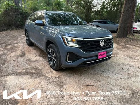 Used 2025 Volkswagen Atlas Cross Sport SEL Premium R-Line AWD/4WD image 1
