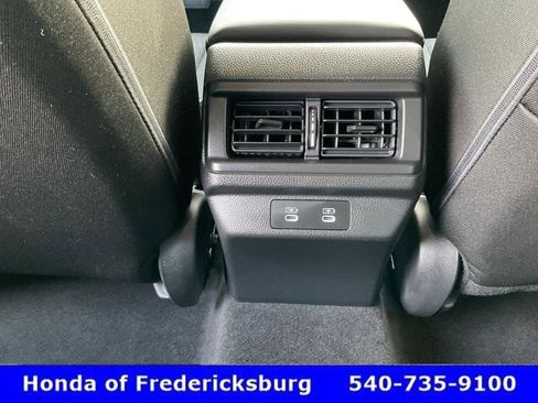 Used 2025 Honda Accord LX image 35