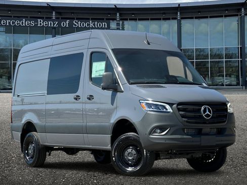 New 2026 Mercedes-Benz Sprinter 2500 image 2