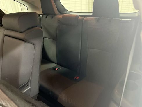Used 2025 Toyota Highlander LE AWD/4WD image 24