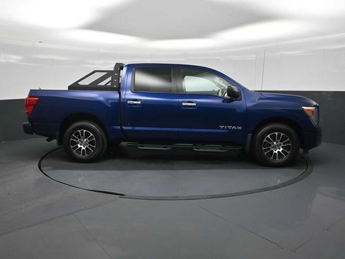 Used 2021 Nissan Titan SV w/ Accessory Utility Package AWD/4WD image 11