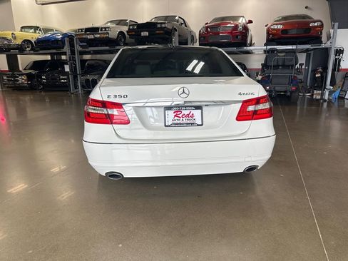 Used 2010 Mercedes-Benz E 350 4MATIC Sedan image 38
