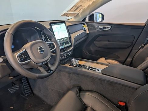 New 2026 Volvo XC60 B5 Ultra w/ Protection Package Premier image 12