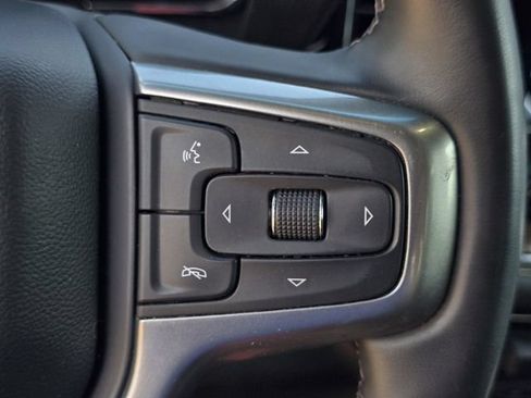 Used 2025 Chevrolet Silverado 1500 LT AWD/4WD image 24