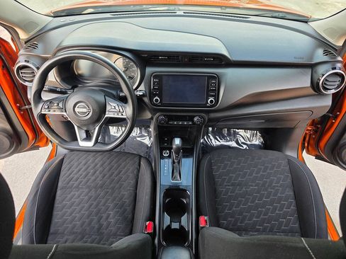 Used 2022 Nissan Kicks SV FWD image 38