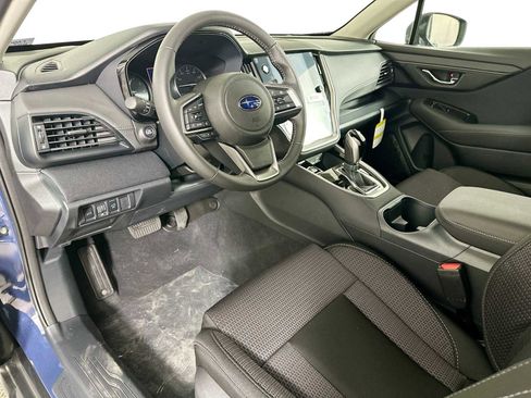 Certified 2025 Subaru Outback Premium w/ Popular Package #1A AWD/4WD image 9