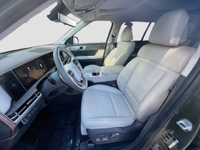 Certified 2026 Hyundai Santa Fe Calligraphy FWD image 23