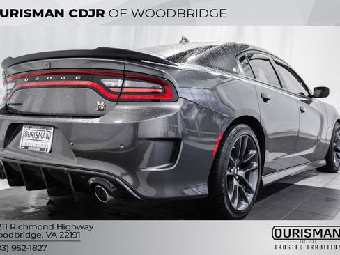 Used 2022 Dodge Charger Scat Pack w/ Harman/Kardon Audio Group image 5
