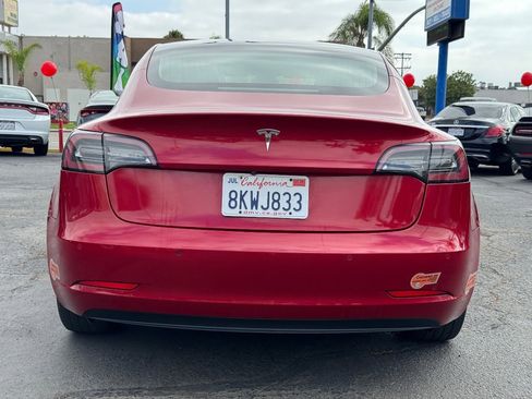 Used 2019 Tesla Model 3 Standard Range Plus image 10
