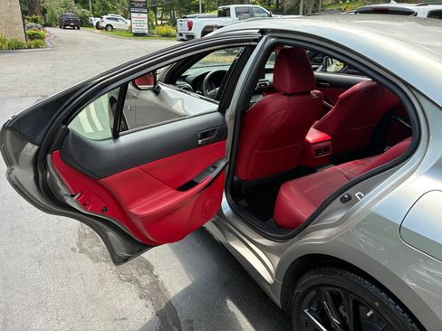 Used 2022 Lexus IS 350 F Sport AWD/4WD image 22
