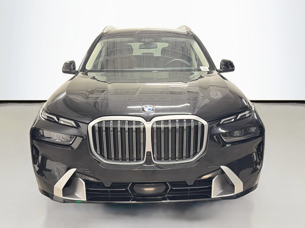 Used 2024 BMW X7 xDrive40i AWD/4WD image 6