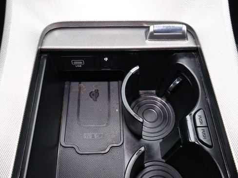 Used 2022 Hyundai Palisade Calligraphy image 28