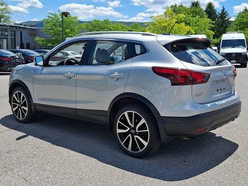 Used 2018 Nissan Rogue Sport SL w/ SL Premium Package AWD/4WD image 8