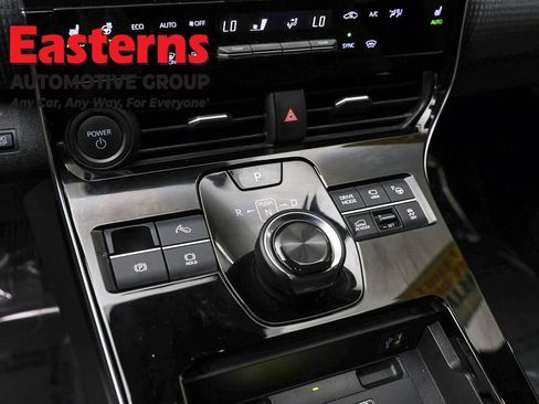 Used 2023 Subaru Solterra AWD image 12