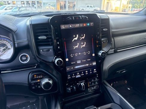 Used 2022 RAM 1500 Limited AWD/4WD image 17