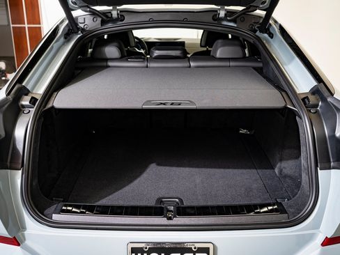 New 2026 BMW X6 xDrive40i image 17