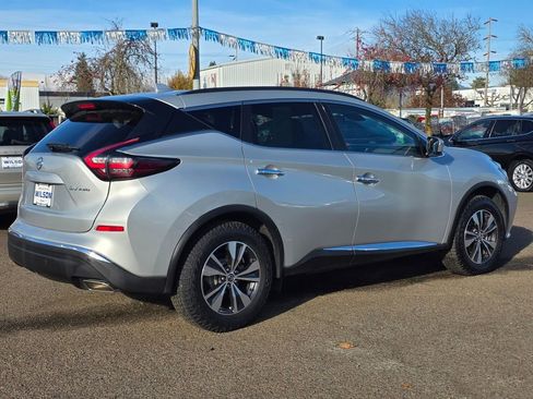 Used 2021 Nissan Murano SV image 28