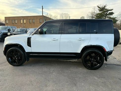 Used 2023 Land Rover Defender 110 Carpathian Edition image 2