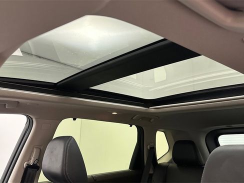 Certified 2023 Nissan Rogue SV w/ SV Premium B Package image 15