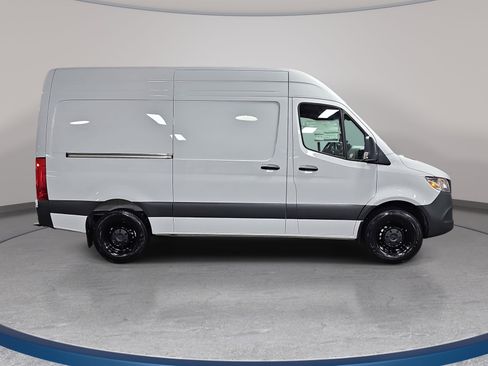 New 2025 Mercedes-Benz Sprinter 2500 image 4