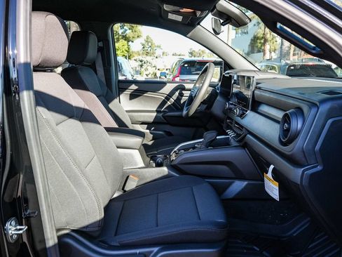 New 2026 Chevrolet Colorado Trail Boss AWD/4WD image 14