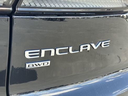 Used 2025 Buick Enclave Avenir AWD/4WD image 33
