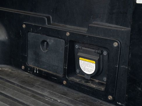 Used 2019 Toyota Tacoma TRD Sport image 47