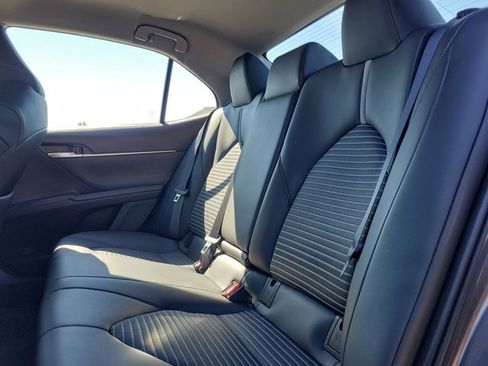 Used 2023 Toyota Camry SE image 20