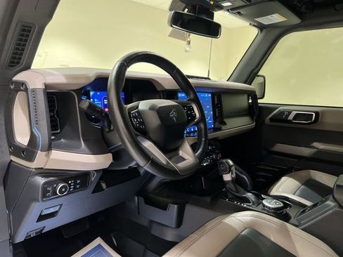 Certified 2022 Ford Bronco Wildtrak AWD/4WD image 9
