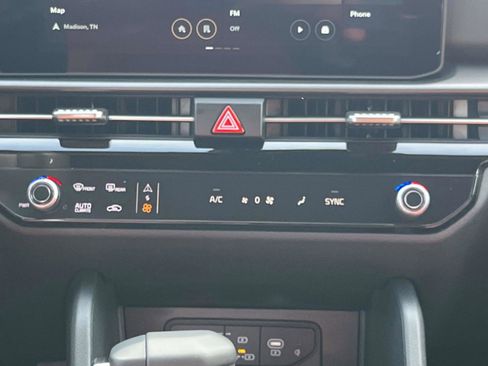 New 2026 Kia Sportage SX FWD image 15