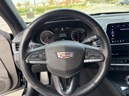 Used 2025 Cadillac CT4 V w/ LPO, ONYX Package image 27