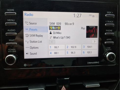 Used 2023 Toyota Camry SE image 23