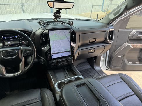 Used 2021 GMC Sierra 2500 Denali w/ Denali Ultimate Package AWD/4WD image 32