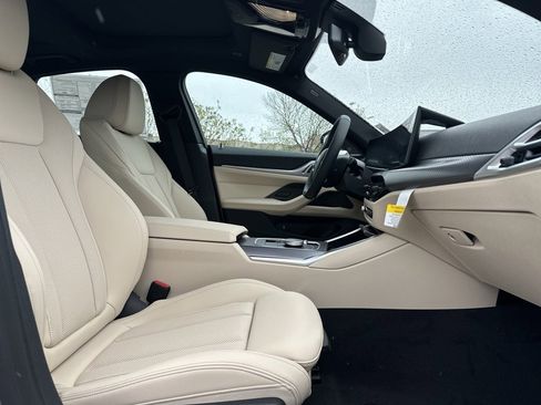 New 2025 BMW i4 xDrive40i w/ Premium Package image 21
