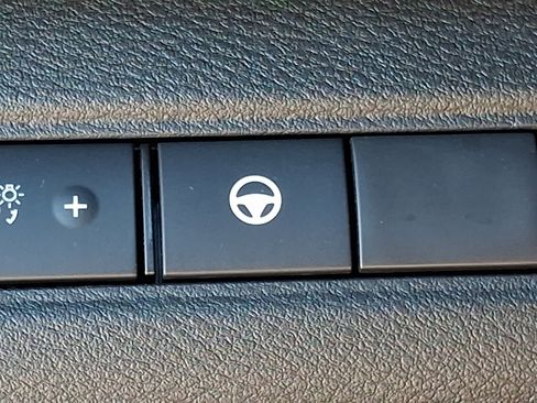 Used 2024 Nissan Pathfinder Rock Creek AWD/4WD image 27