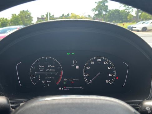 Certified 2024 Honda Civic EX image 5