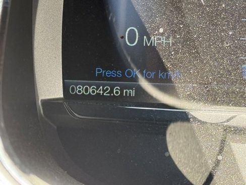 Used 2018 Ford Taurus SHO image 9