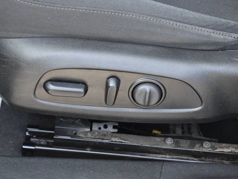 Used 2021 Chevrolet Malibu RS image 15