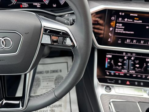 Used 2025 Audi A6 Premium Plus w/ Premium Plus Package image 29