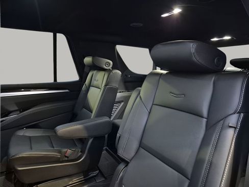 Used 2026 Cadillac Escalade 2WD w/ LPO, Floor Liner Package image 19