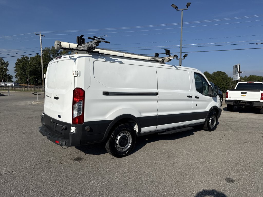Used 2018 Ford Transit 250 148 Low Roof RWD image 3