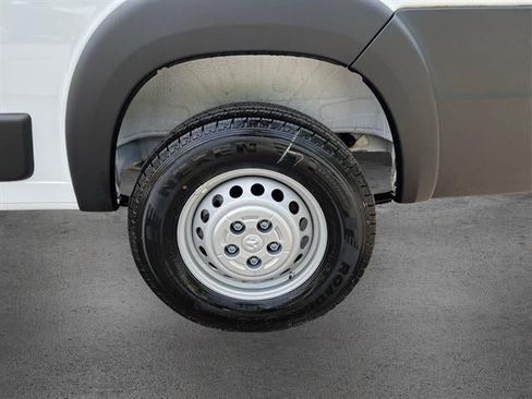 New 2025 RAM ProMaster 2500 FWD image 15