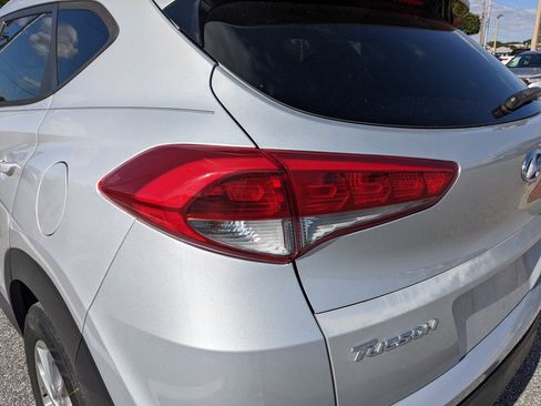 Used 2016 Hyundai Tucson SE w/ Option Group 02 image 21