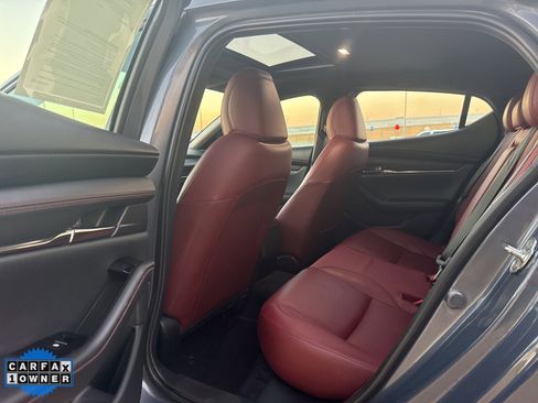 Used 2024 MAZDA MAZDA3 s image 21