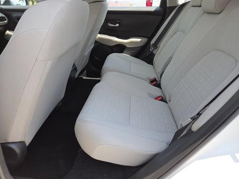 Used 2025 Honda HR-V LX image 23