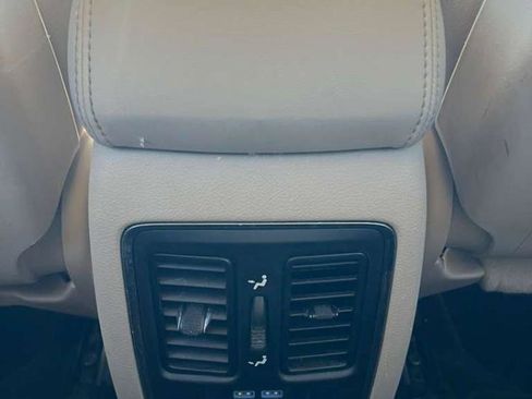 Used 2015 Jeep Grand Cherokee Limited AWD/4WD image 19