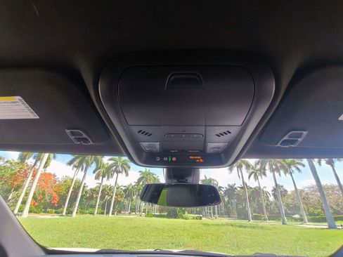 Used 2023 Cadillac XT5 Luxury FWD image 27