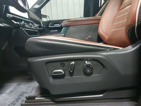 Used 2023 GMC Sierra 1500 Denali Ultimate image 30