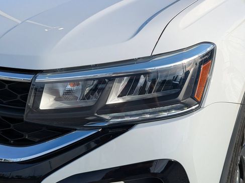 Certified 2023 Volkswagen Taos S FWD image 7