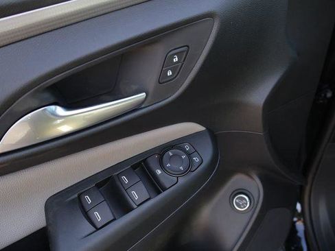 New 2026 Buick Envista Avenir FWD image 16